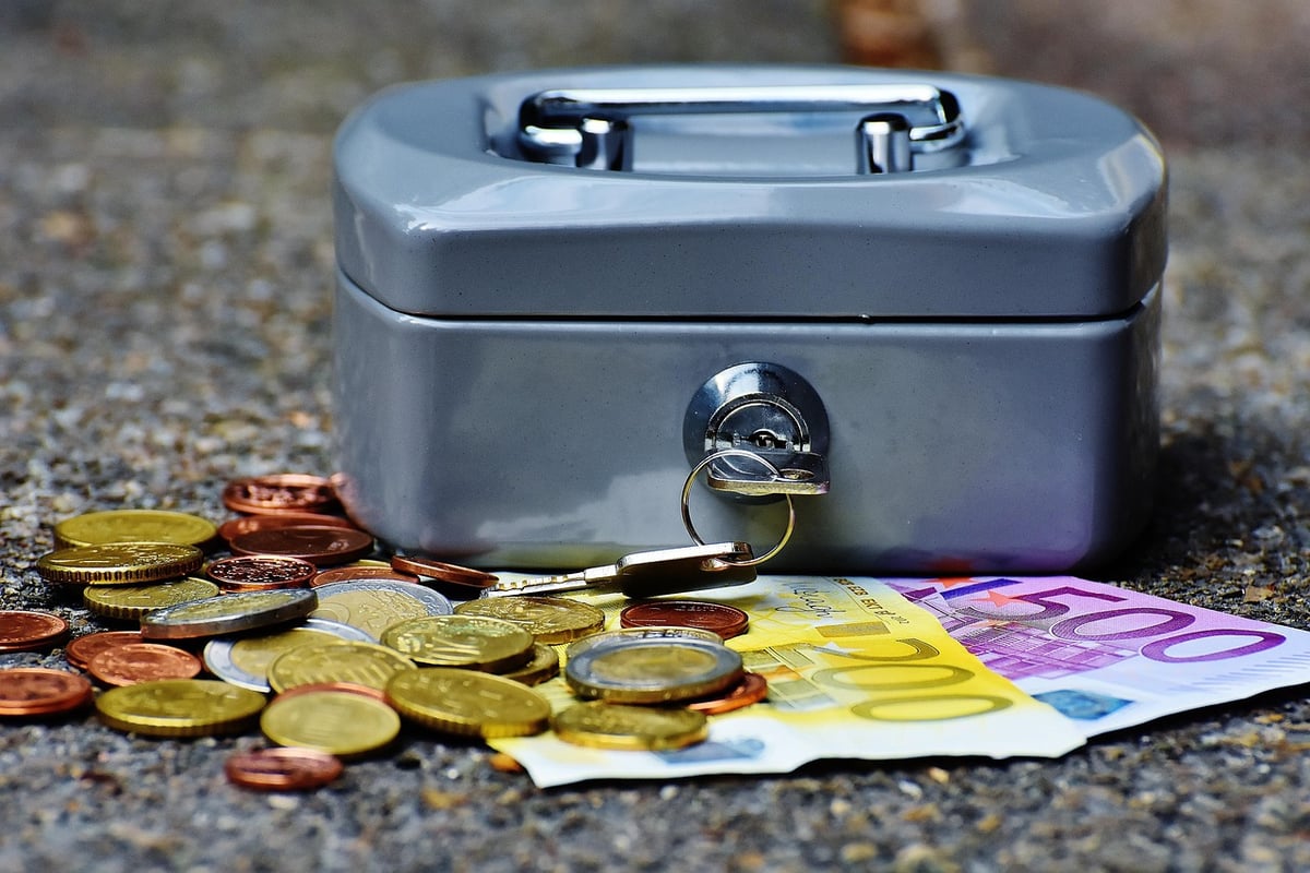 What are the most common cash flow mistakes entrepreneurs make?