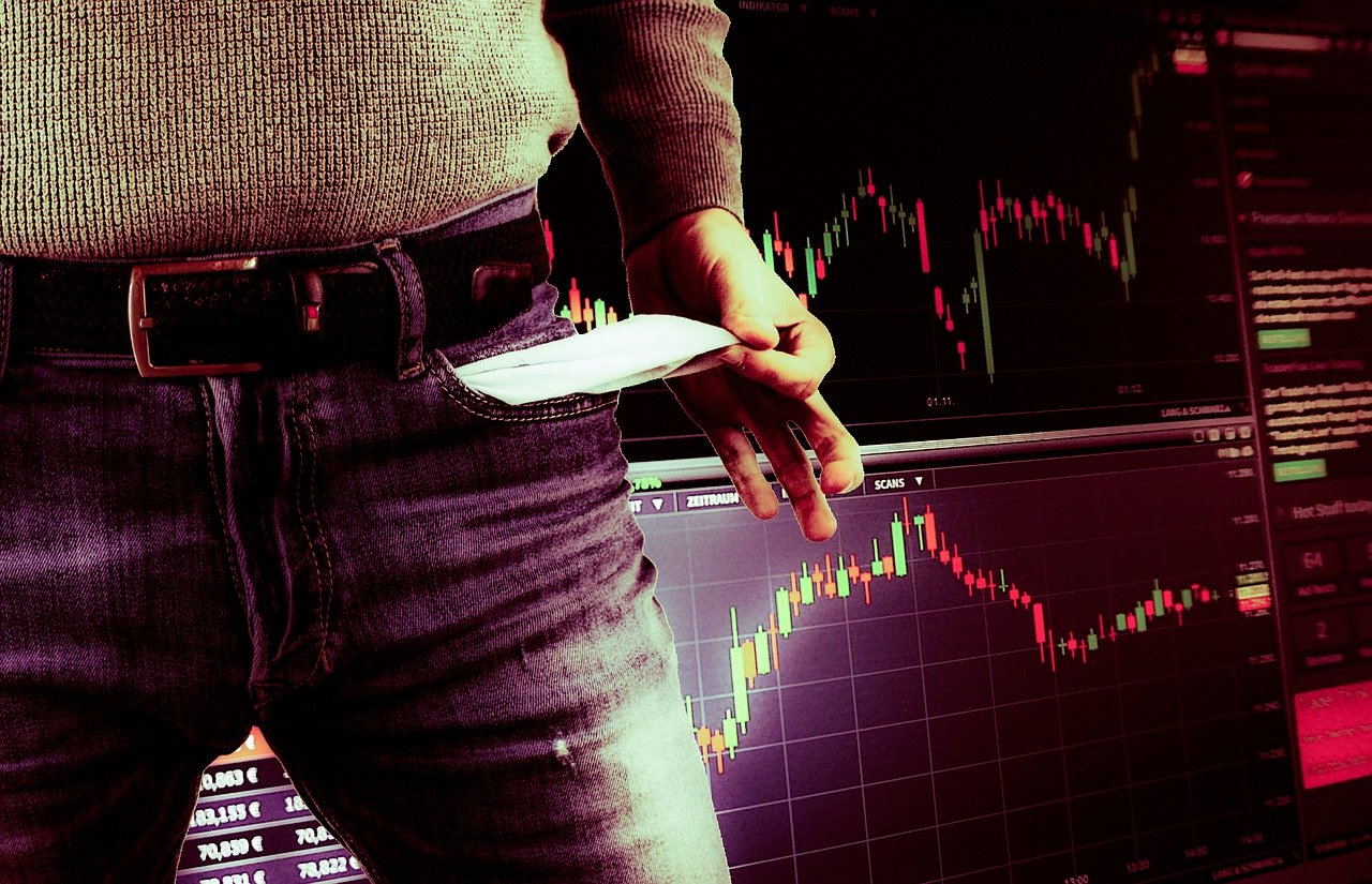 What Funding Options Exist Beyond Traditional Investors?